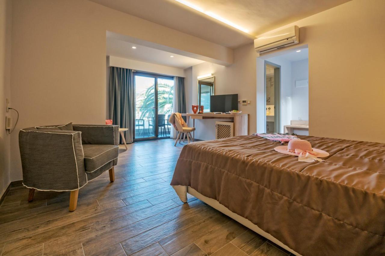Lagomandra Beach Hotel 外观 照片