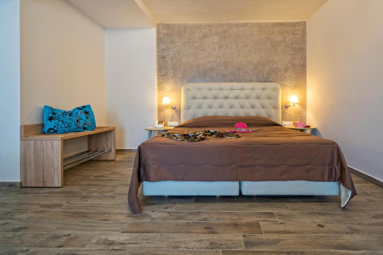 Lagomandra Beach Hotel 外观 照片