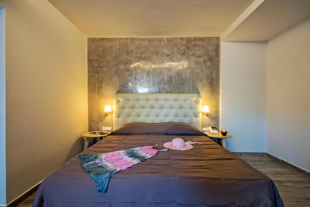Lagomandra Beach Hotel 外观 照片