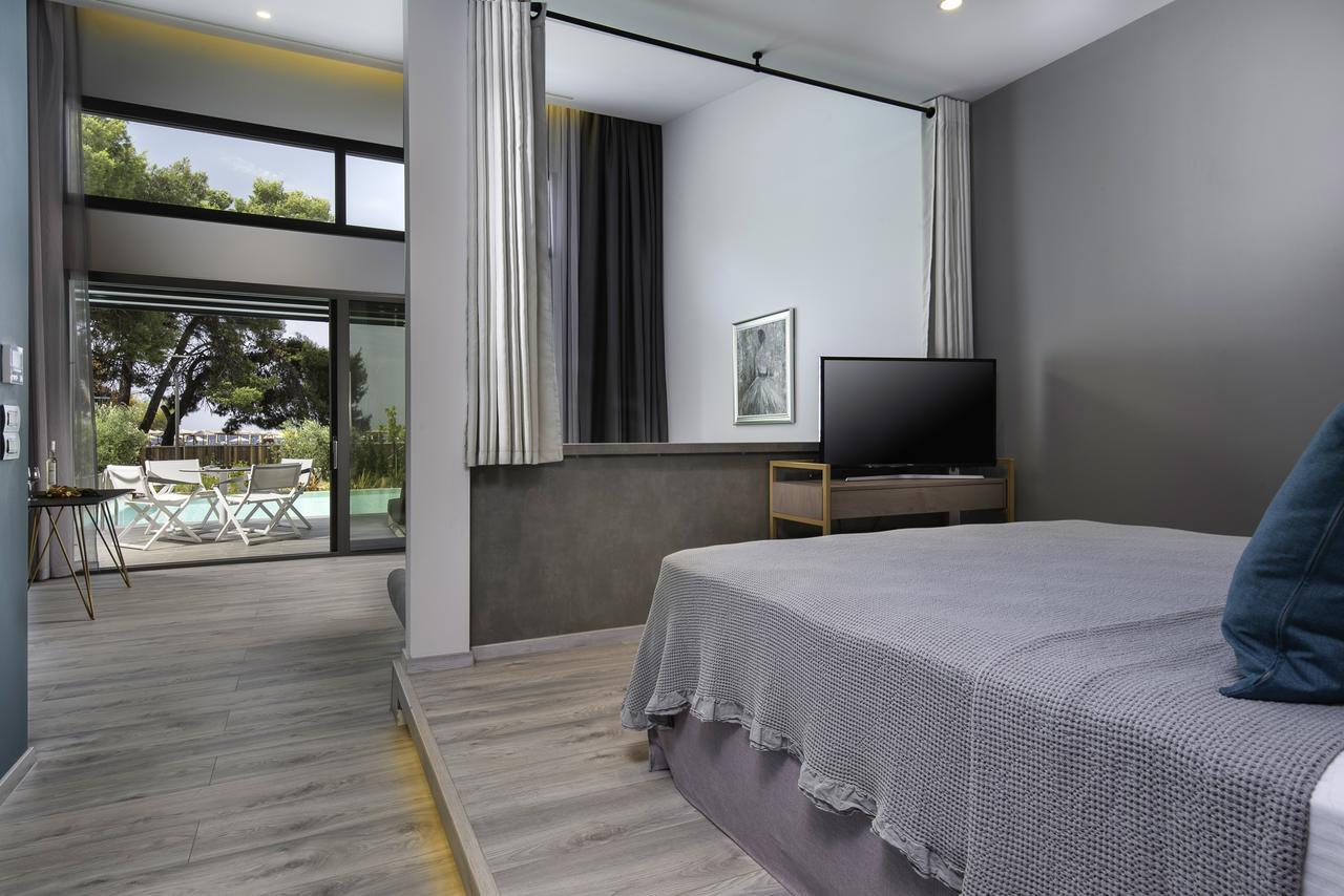 Lagomandra Beach Hotel 外观 照片
